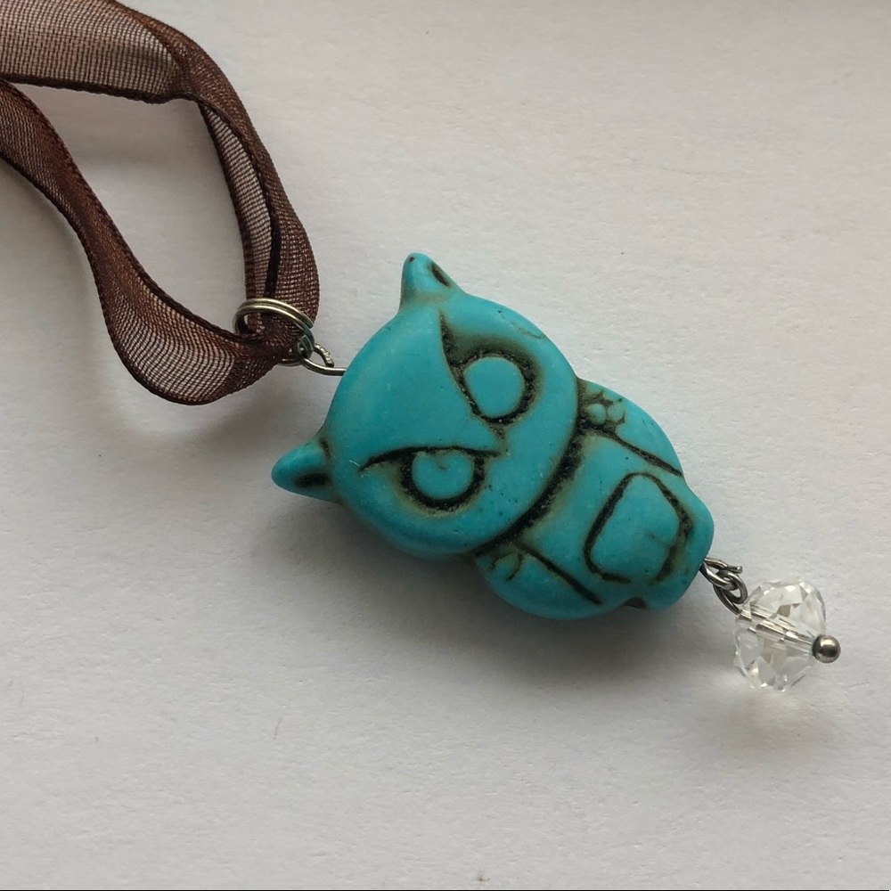 Ribbon turquoise owl necklace